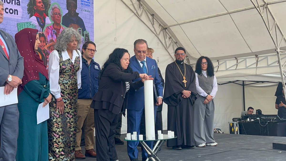 uncafeconfe's tweet photo. Un espacio de memoria y solidaridad junto a líderes religiosos que elevan un mensaje de esperanza y reconciliación. https://t.co/Qk6IEQwt4j