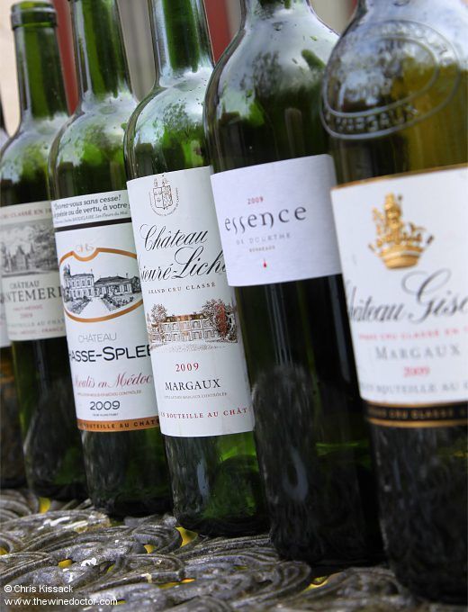 chriswinedoctor's tweet image. Another chance to see. My latest tasting report in which I take a look at 2009 Bordeaux, with the help of Charles Baudelaire.
buff.ly/5dO0Tve
[subscribers only]
#bordeaux #bdx2009 #chassespleen #prieurelichine #baudelaire