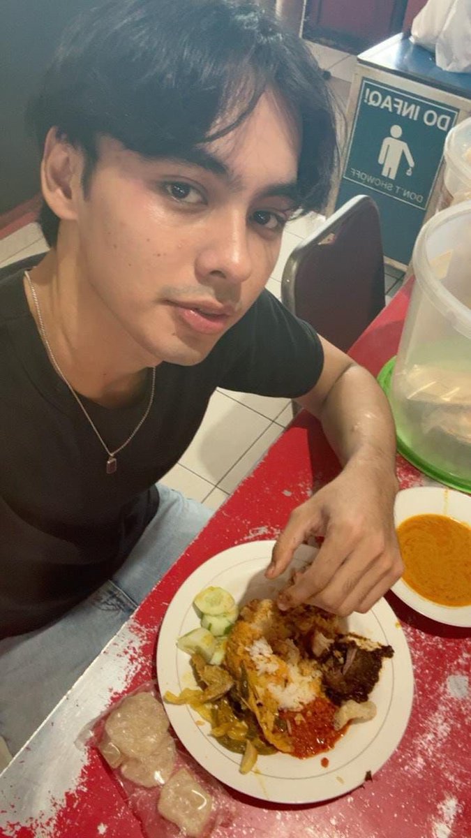 maafkan pangeran sudah menyakitimu, salam nasi padang