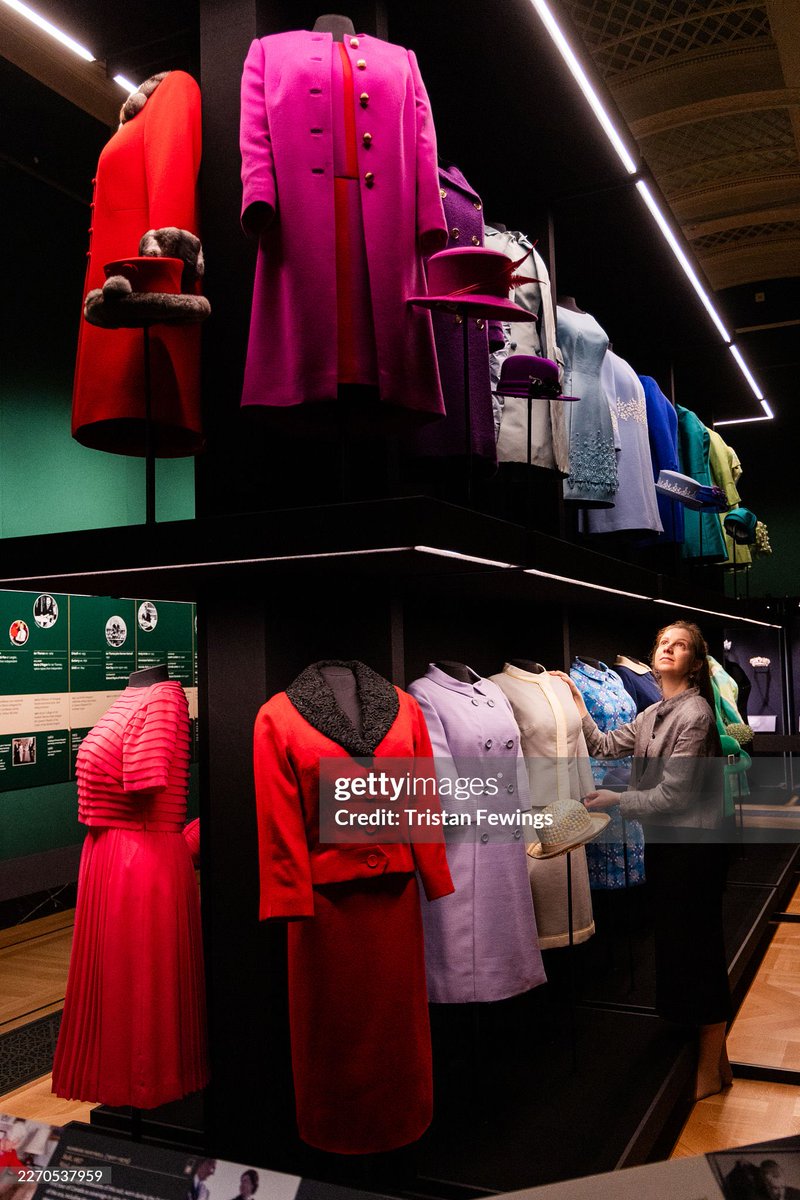 Sabirah Lohn 💕🦕🦖 tweet media