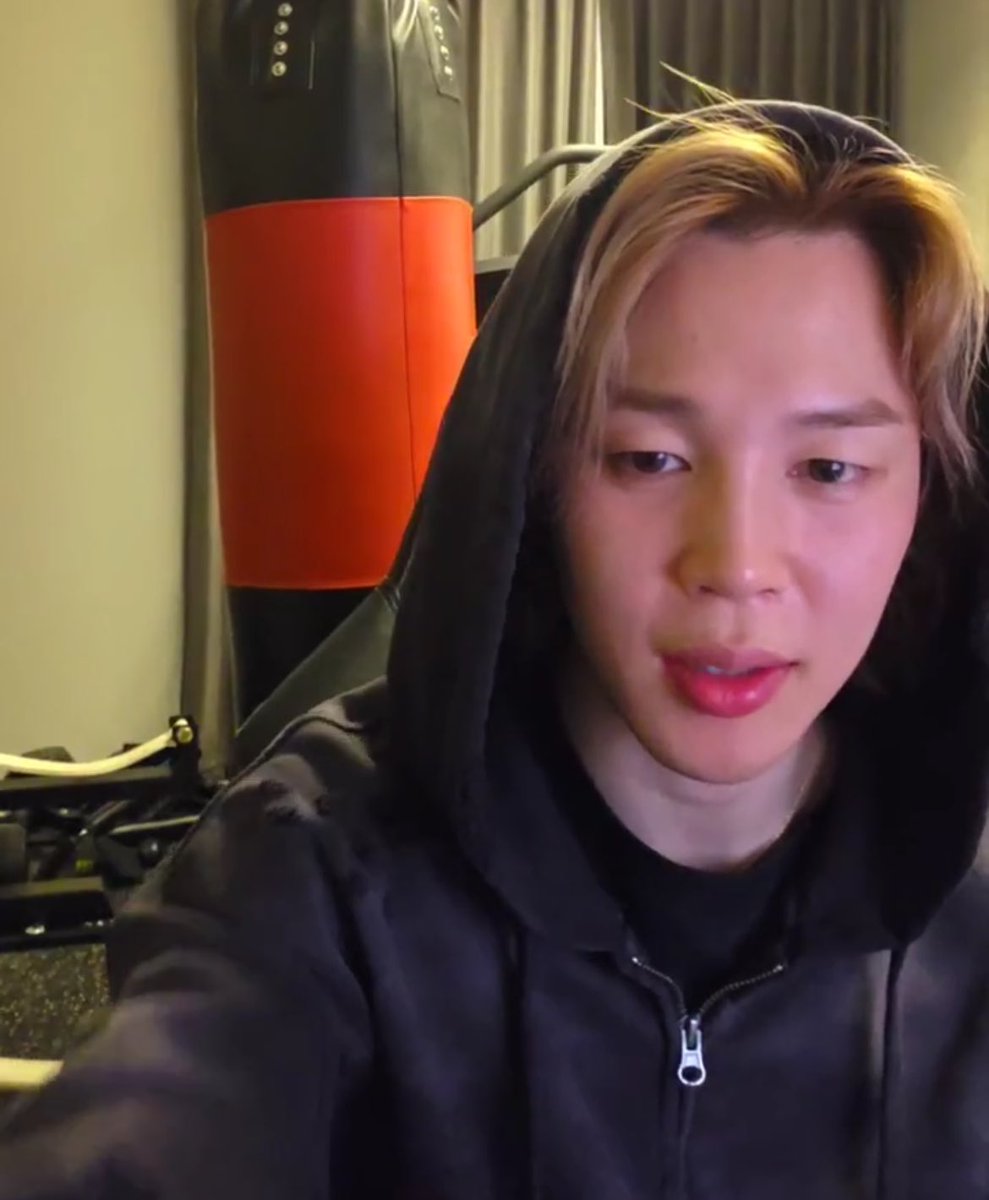 ᴮᴸᴬᶜᴷᴶᴵᴺ ✈︎ 𝘈𝘙𝘐𝘙𝘈𝘕𝘎 ⟭⟬ ⁷ tweet media