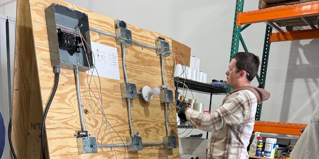 Price Electric tweet media