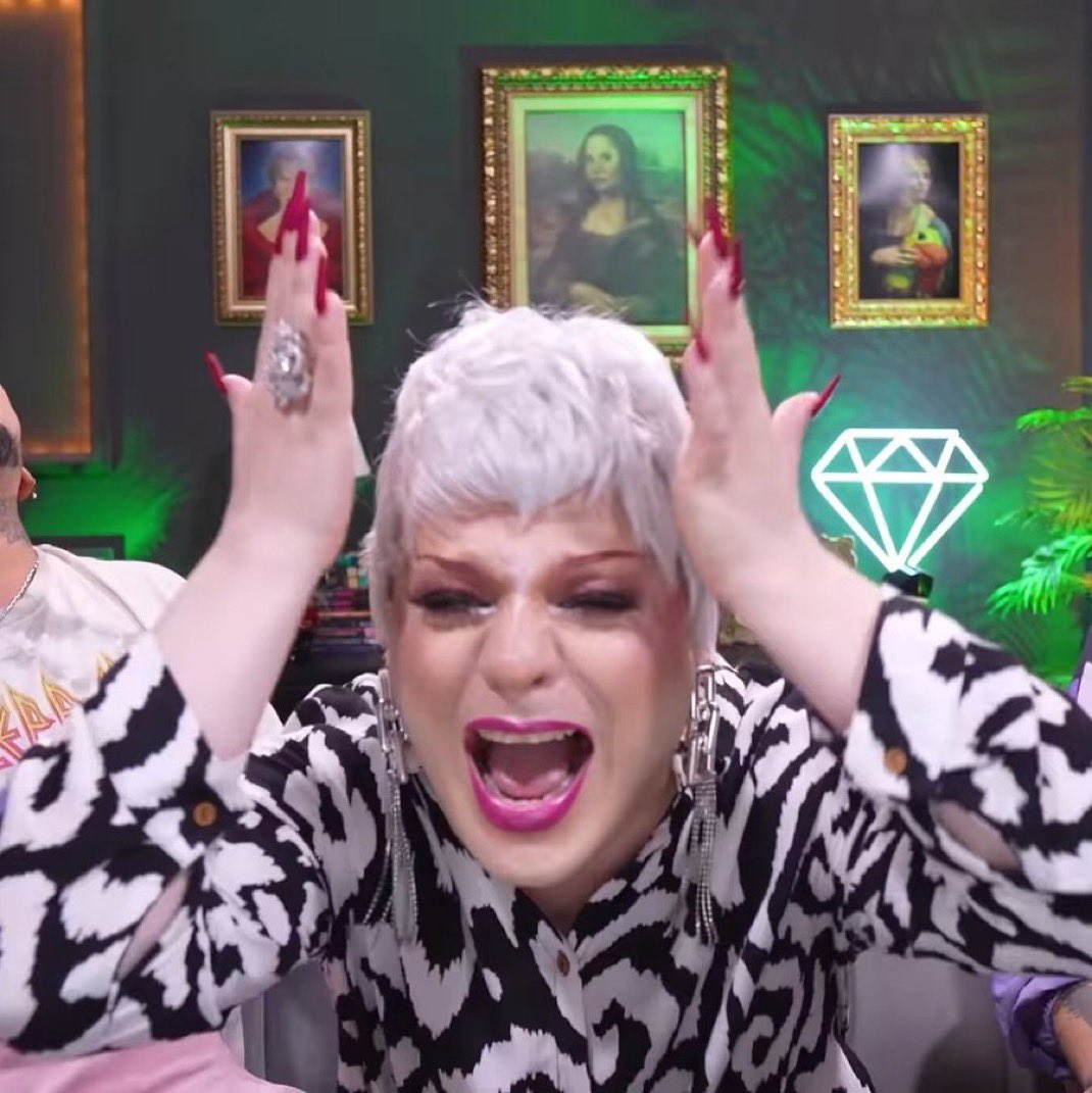 ✨ tia matilda renault ✨ tweet media