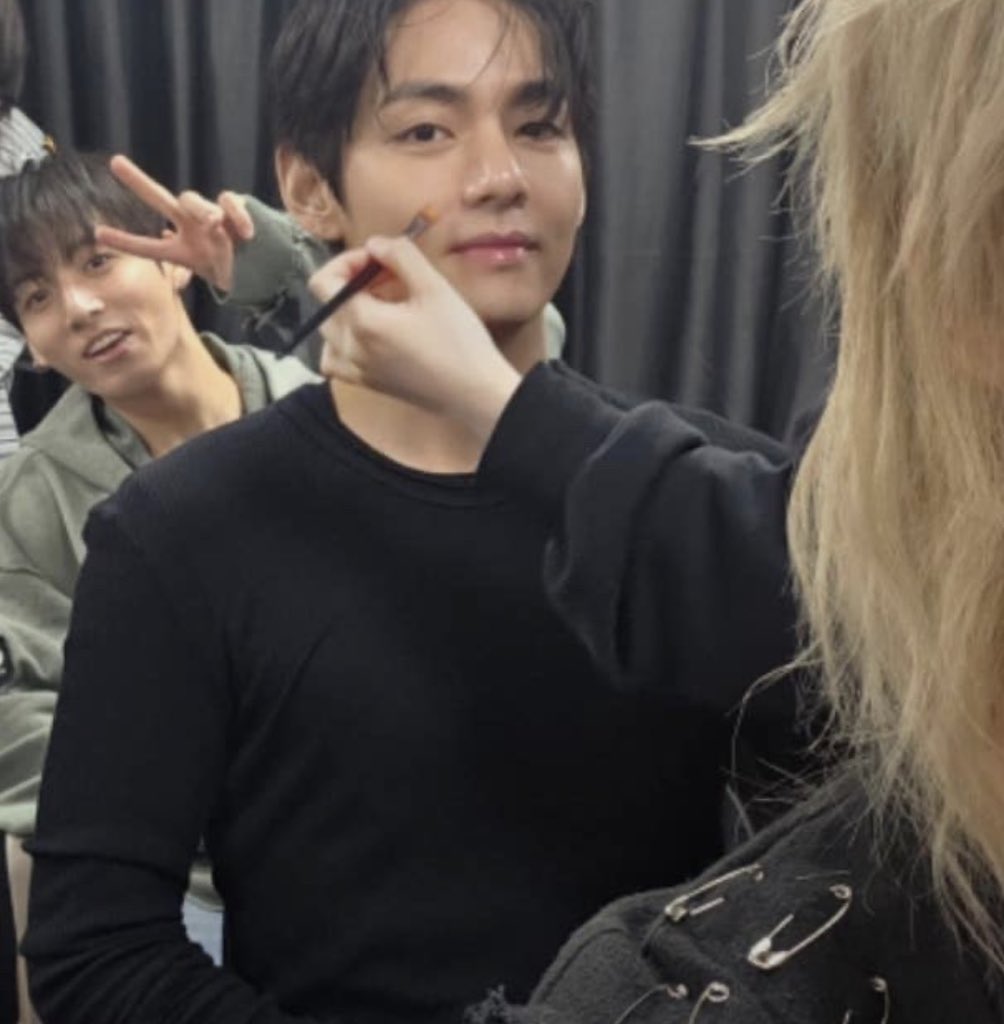 kami ☾☼ VAI VER O BTS tweet media