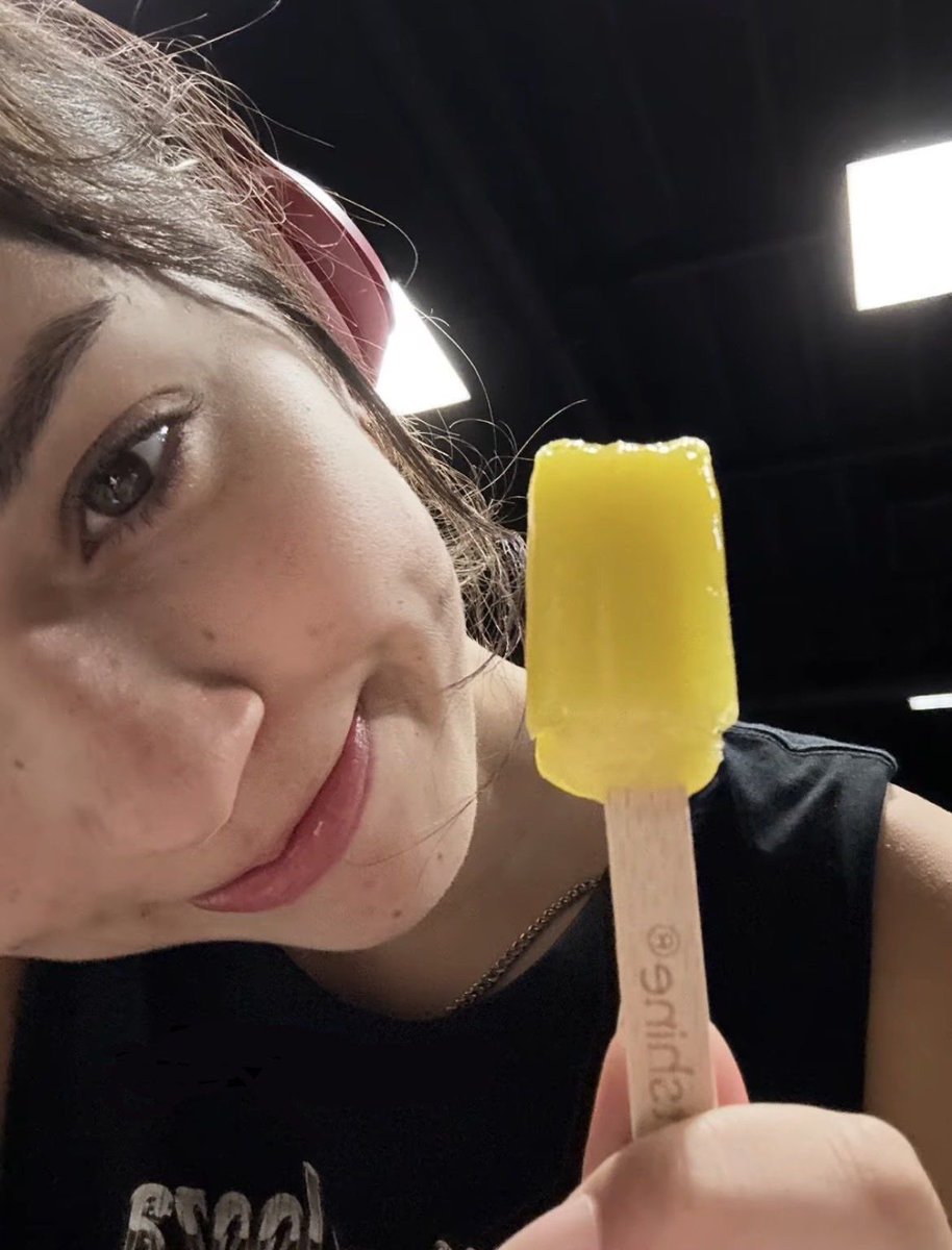 rina is mourning katseye tweet media