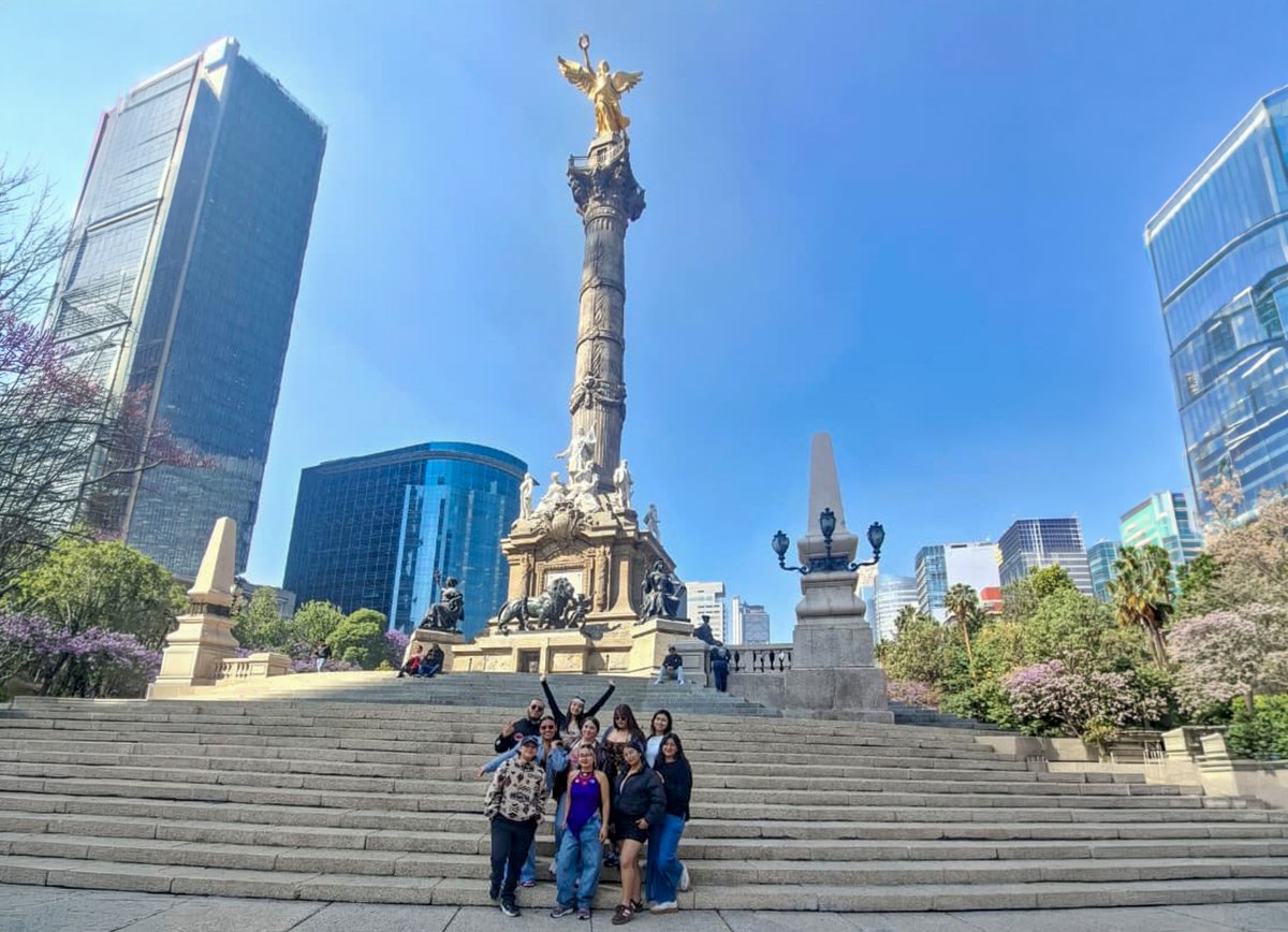 Unicafam tweet media