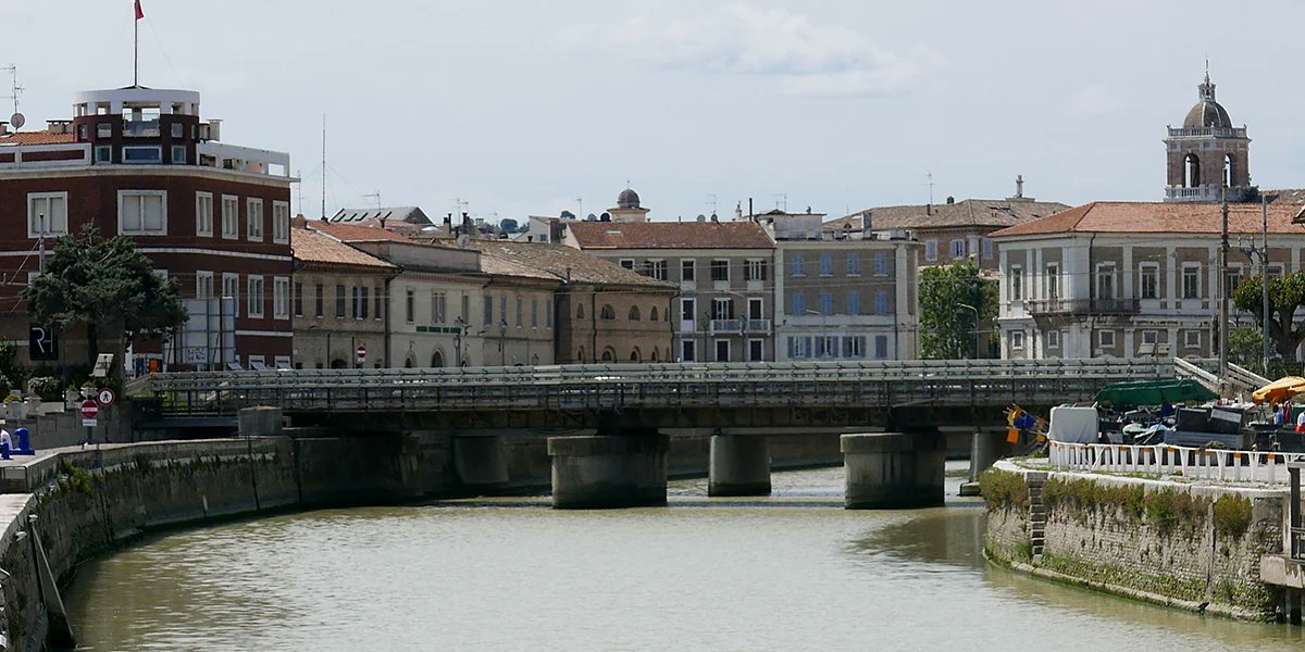 L'accessibilità a #Senigallia non è più un miraggio, ma la strada per una vera #inclusione è ancora lunga♿️

Il punto sui #PEBA tra barriere architettoniche diffuse una sensibiiltà da ricostruire.

Leggi su @VoceMisena: vocemisena.it/accessibilita-…

#Disabilità #Marche #Urbanistica