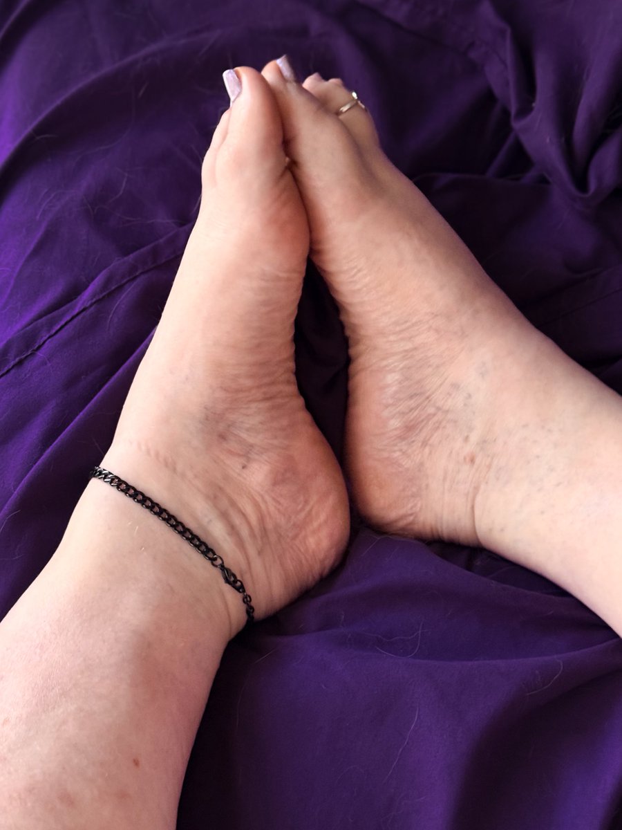 💋BarefootBBWTX💋 tweet media