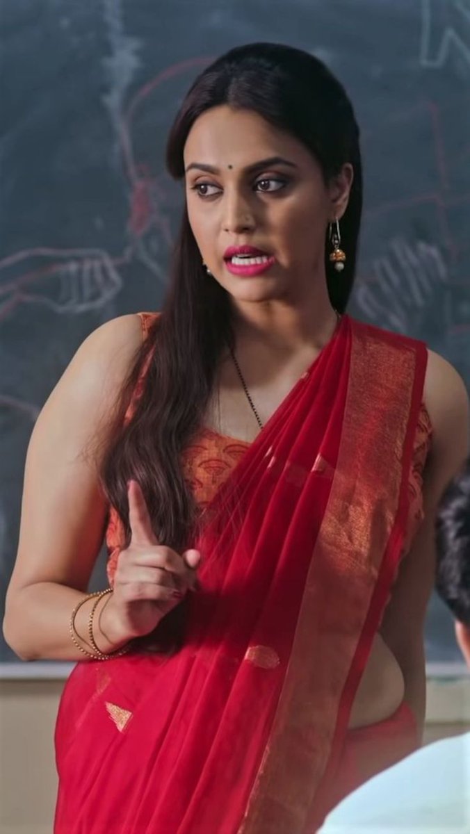 tafpage1's tweet photo. HBD #SwaraBhaskar https://t.co/419b4gbnAj
