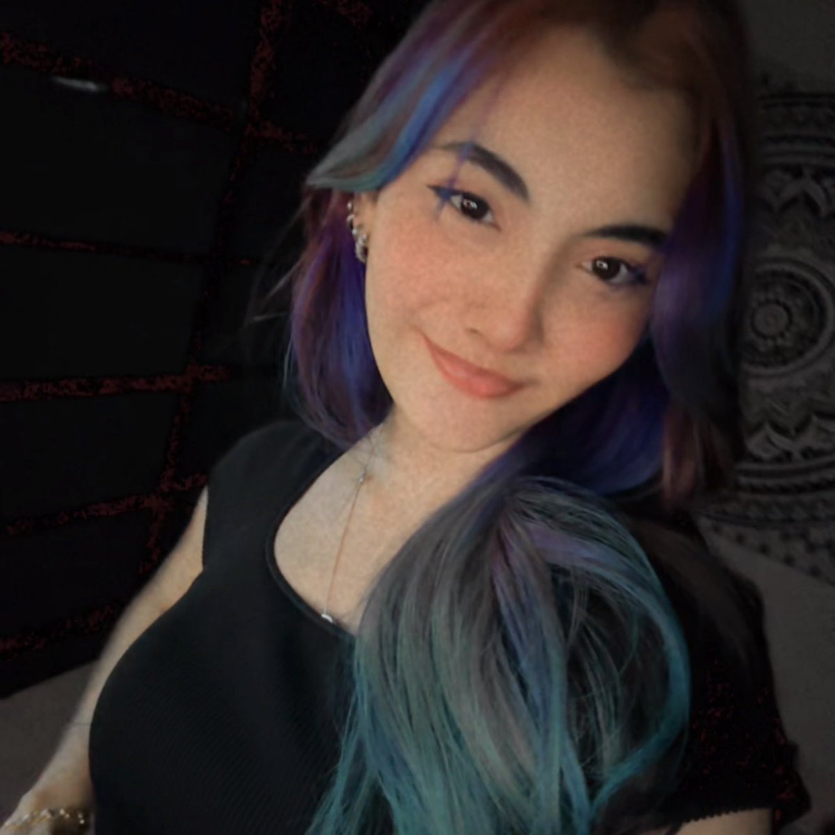 ★ 𝓡 ྀིྀིyuls tweet media