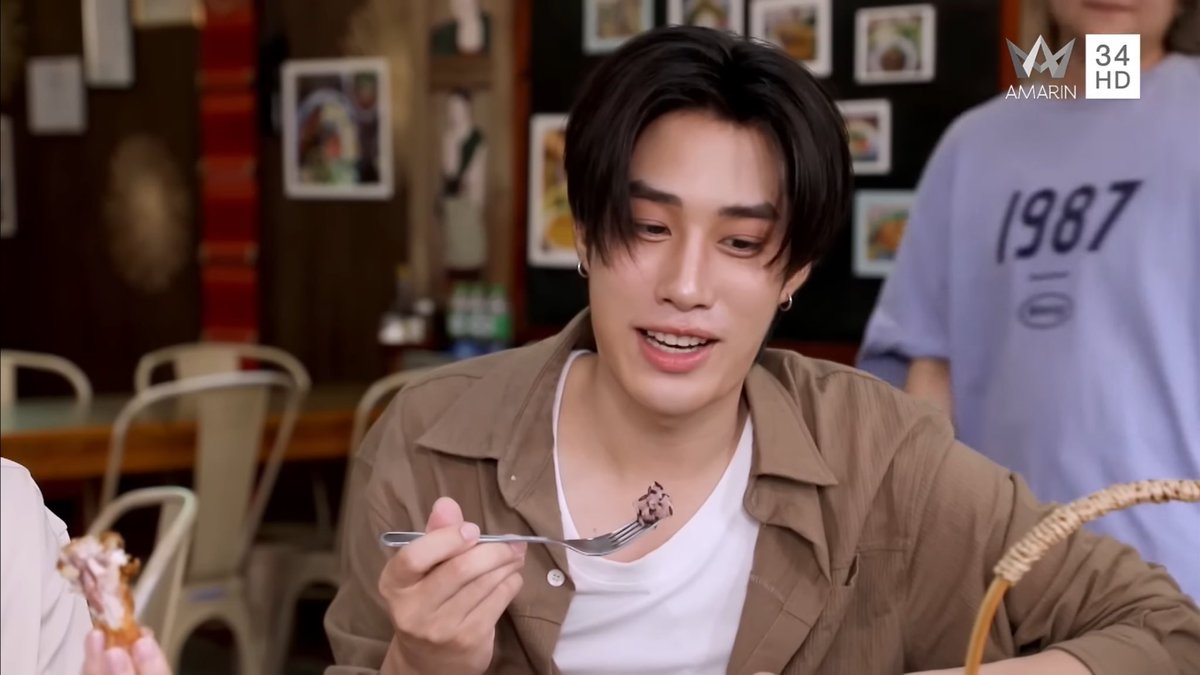 mary 🍅 tweet media