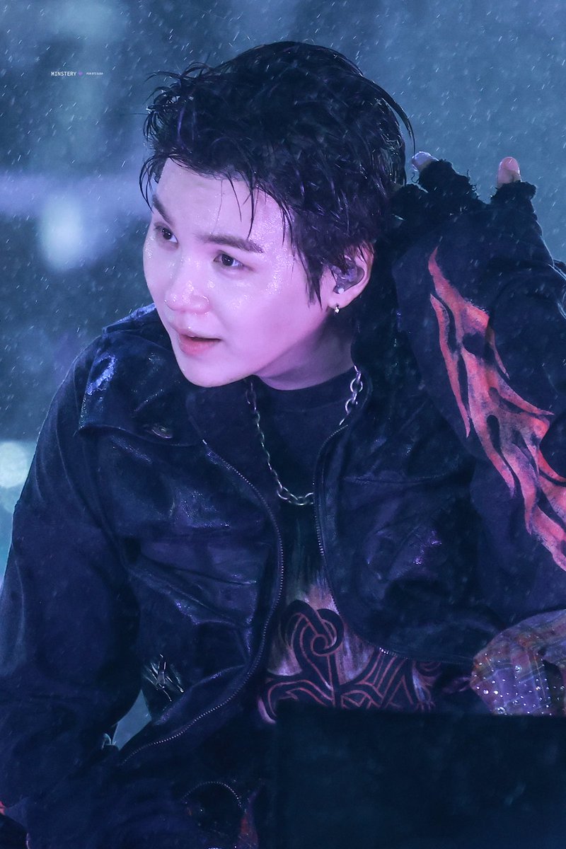 민스터리💫 tweet media