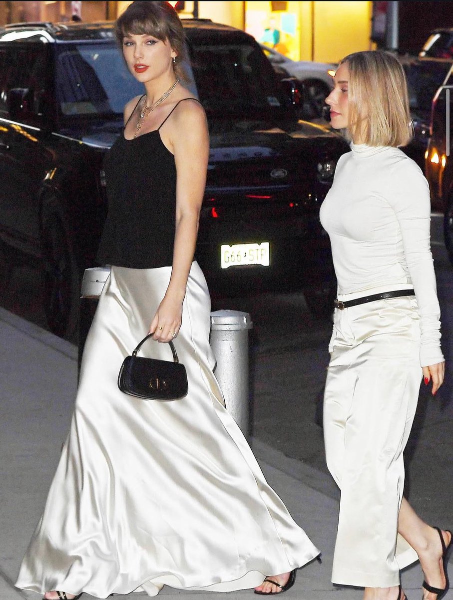 Taylor Swift Updates tweet media