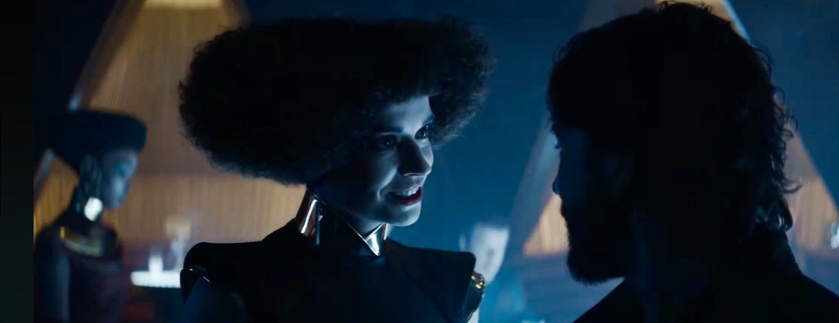 CHARLOT21755647's tweet image. These annoying sentry guards soon lose their lives because they “chose the wrong person to annoy”, as Chief Inspector Hyne will later say to Syril. 
#Andor