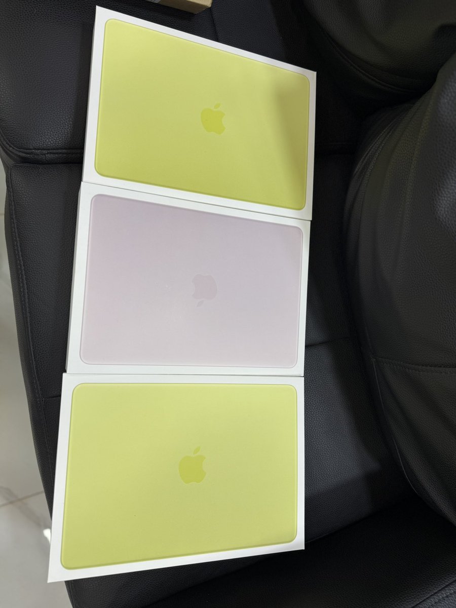 Apple Center Uganda tweet media