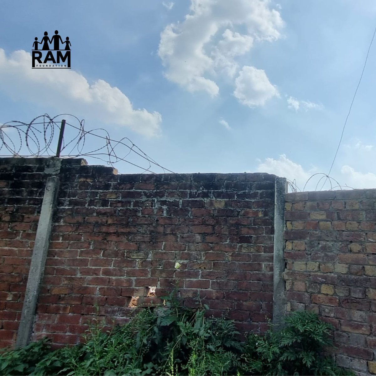 ramfoundation's tweet photo. We're still working to raise $1,475 to replace the broken security fence at Sablone House. It's a safety need and a government requirement for schools in the region. If you're able to help, we'd be so grateful. 

https://t.co/N7zW0tvDUj https://t.co/V4YVE4iVEA