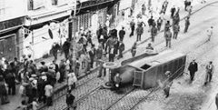 #Cuba | El 9 de abril de 1958, obreros y estudiantes salieron a las calles y alzaron sus voces contra la tiranía, la acción  trascendió y fue allanando el camino la libertad definitiva.
 #CubaViveEnSuHistoria
y #CubaEstáFirme