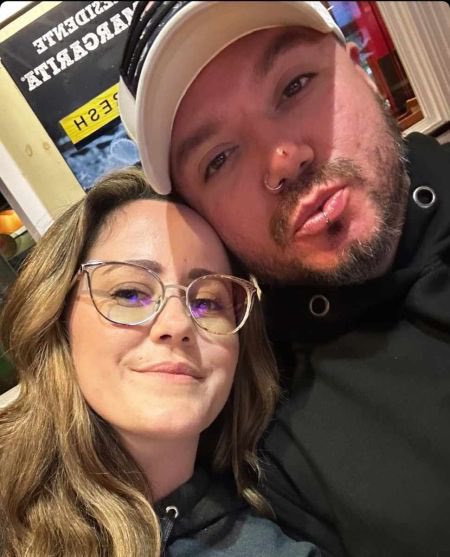 Katie Turner tweet media