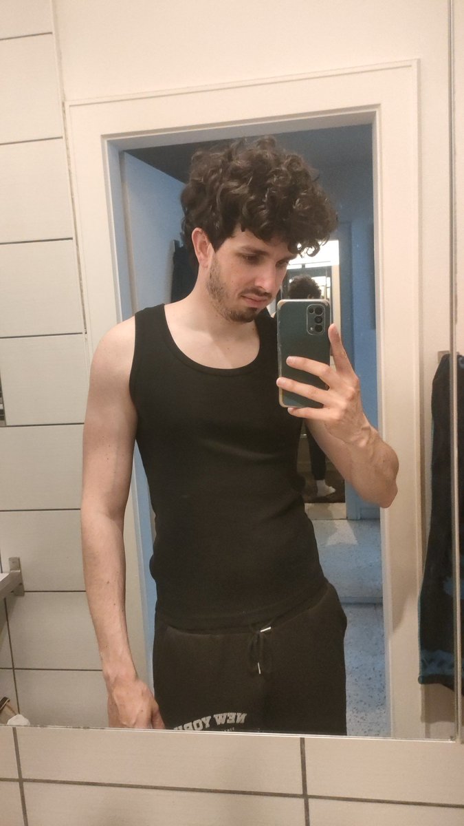 𝕄𝕚𝕔𝕜𝕒 🤪 tweet media