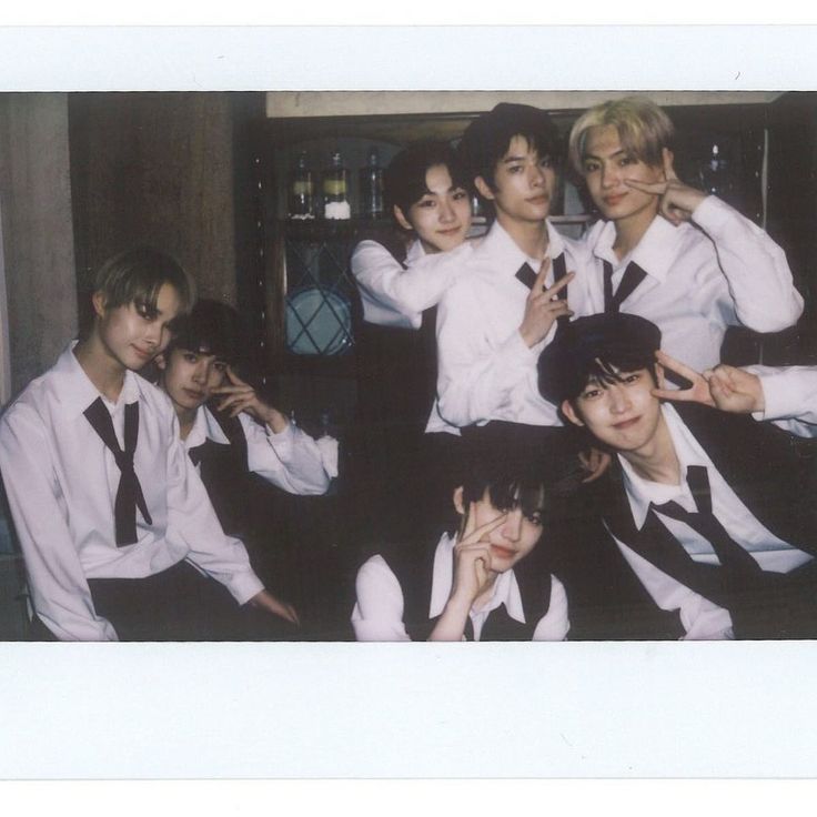 Dün sözünüzü tutmadınız alındım gücendim yani bugün tutun tmm mı gelsin 200 tag

#ENHYPEN_Is_Forever_sevEN
#BOYCOTT_BELIFT_until_Change