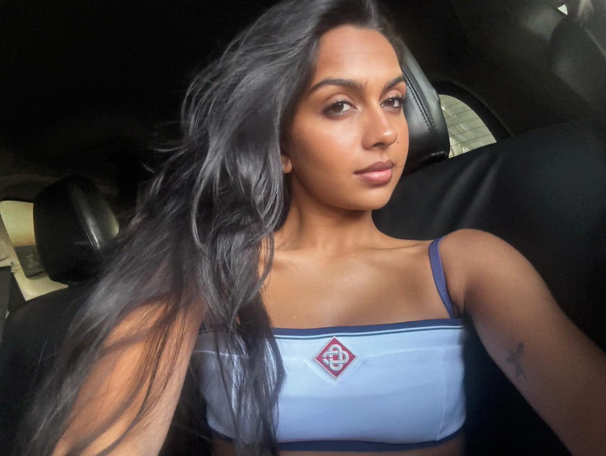 Curtlykellie tweet media