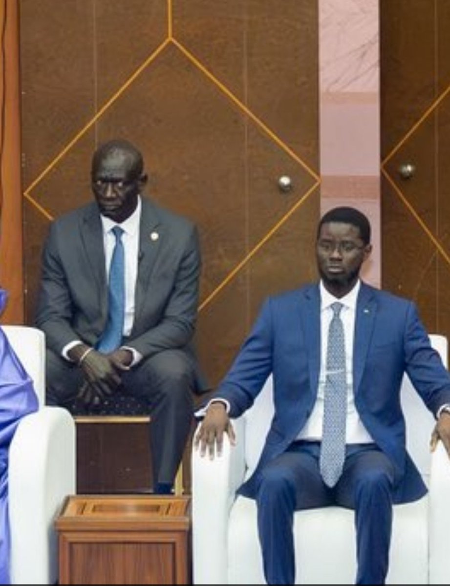 VOTRE GRÂCE LE SAINT YAPSA KHANTH tweet media