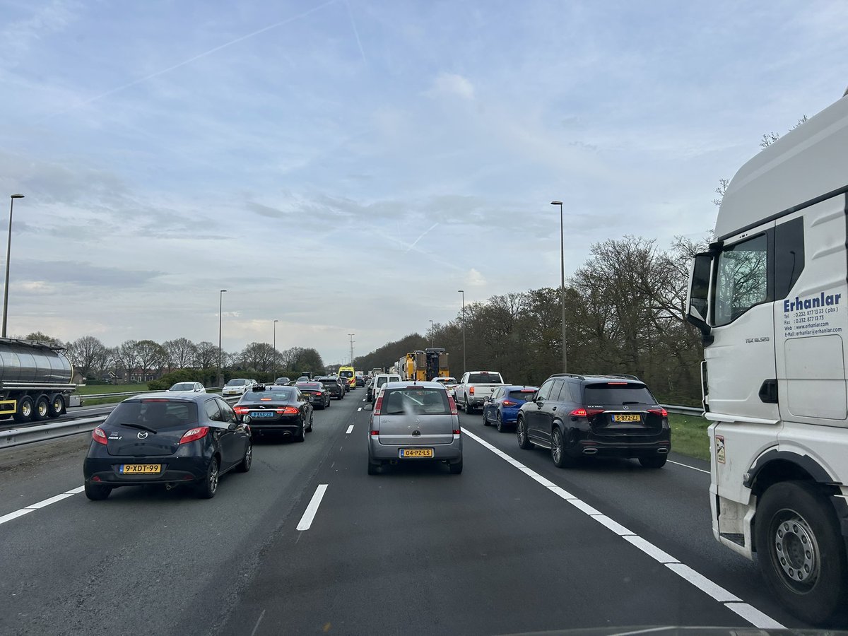 Marianne Zwagerman 💟☮️ tweet media