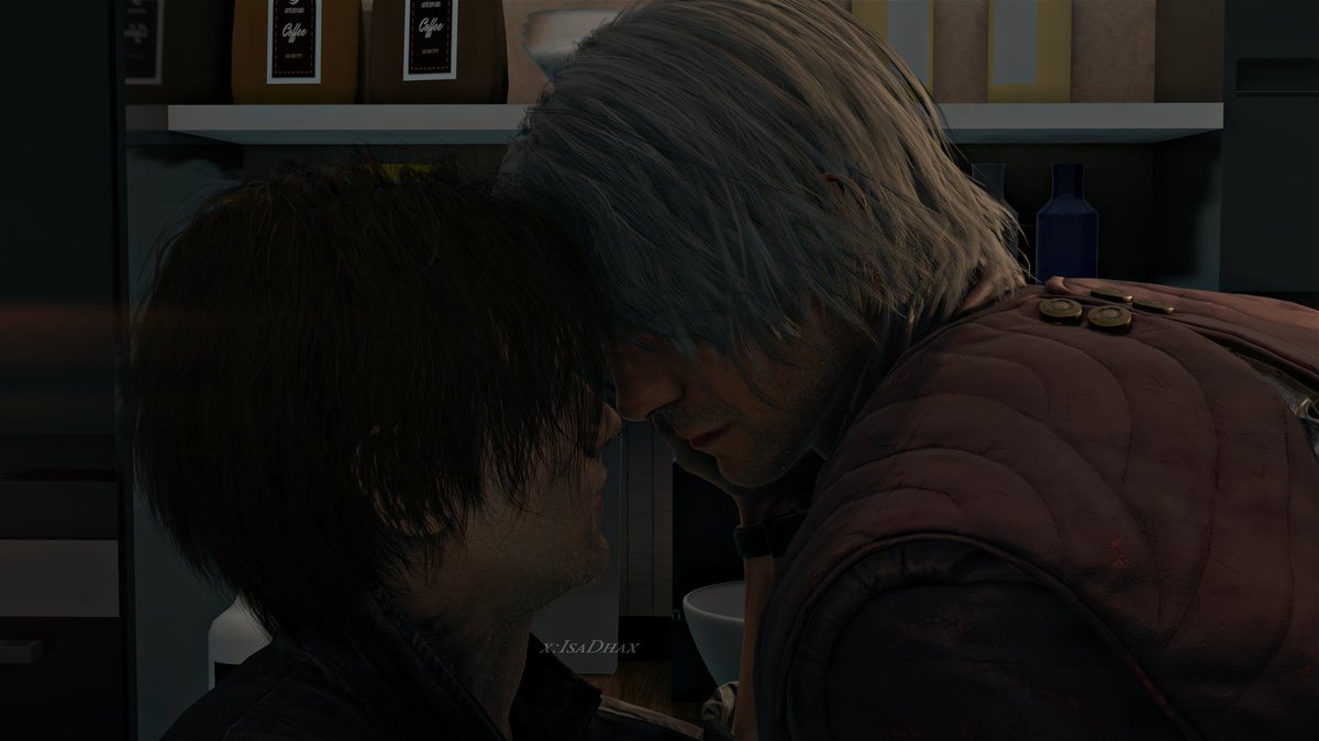 Quería ponerle un anillo a Dante, pero me olvidé que usaba guantes 🥲
#dantesparda #leonkennedy