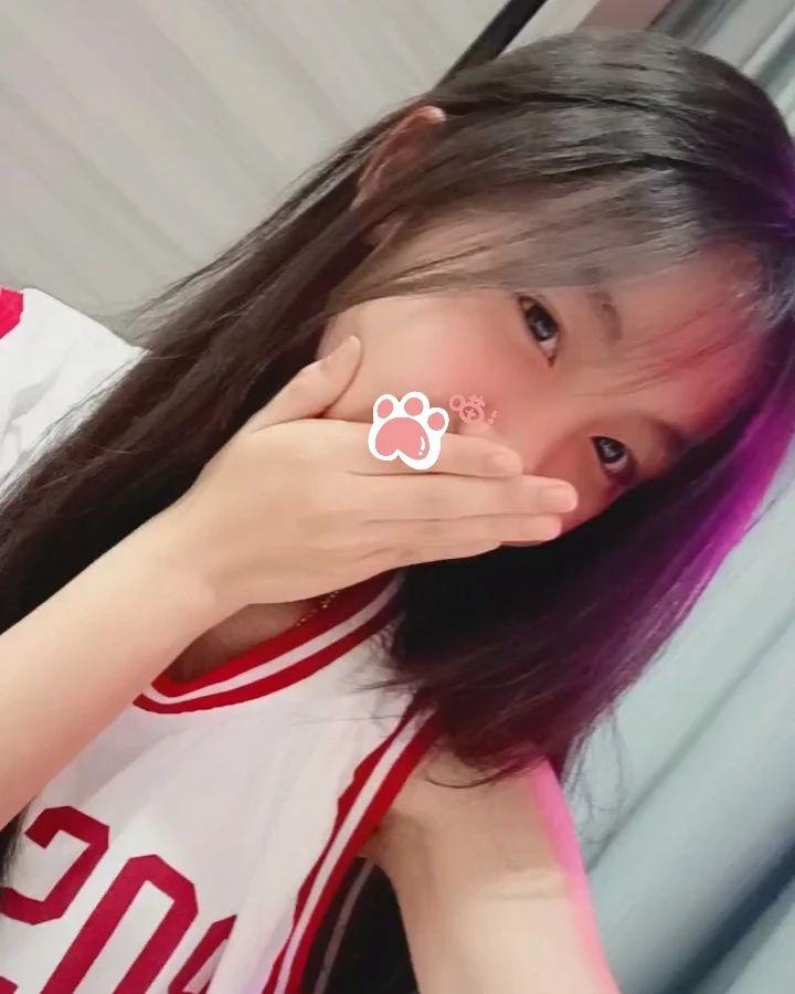 十八歲帶兩娃 tweet media