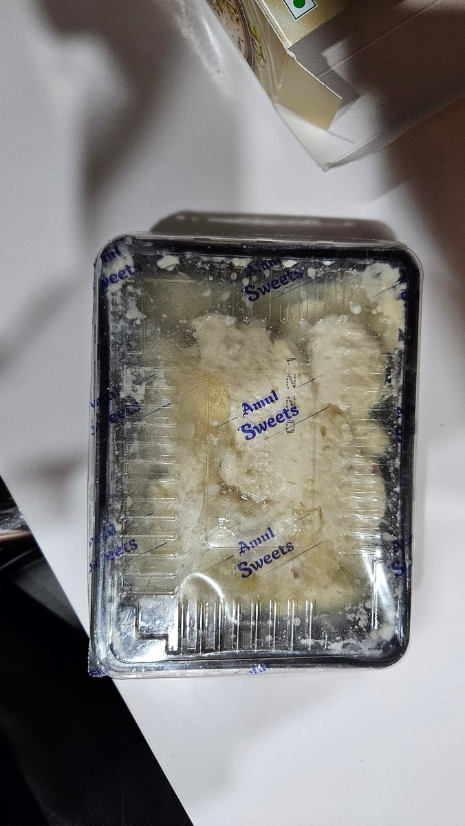 _umeshhhhh's tweet photo. #CustomerExperience #CustomerComplaint #FoodQuality #QualityControl #ConsumerRights #EcommerceIssues #OnlineShopping #CustomerFeedback #BrandAccountability #ProductQuality #Flipkart #Amul https://t.co/rWZrB33AvQ