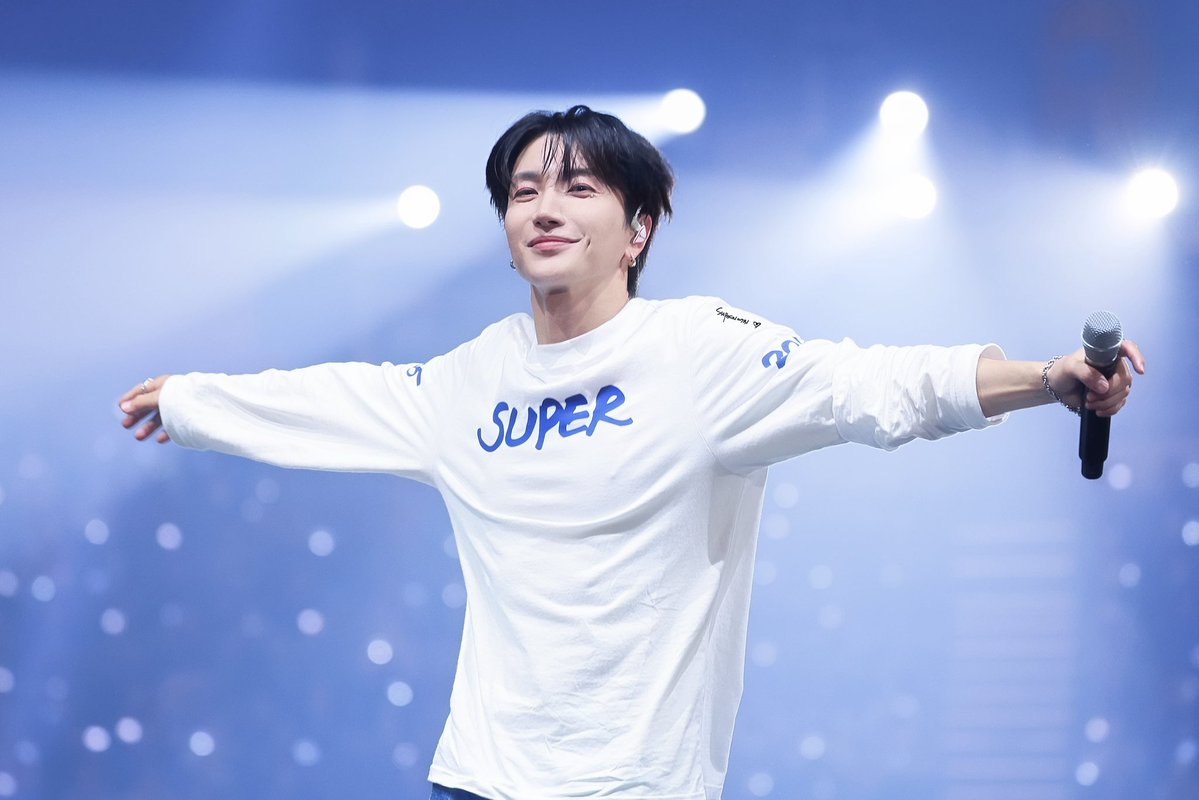 Ssspecial0731 tweet media