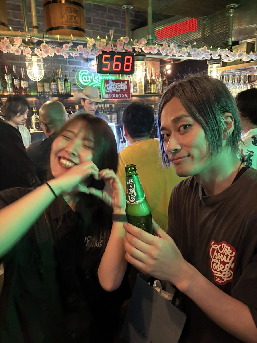 めい tweet media