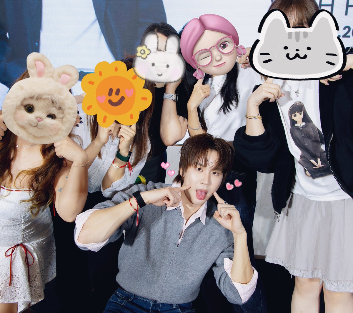 Elva เเอลวา tweet media