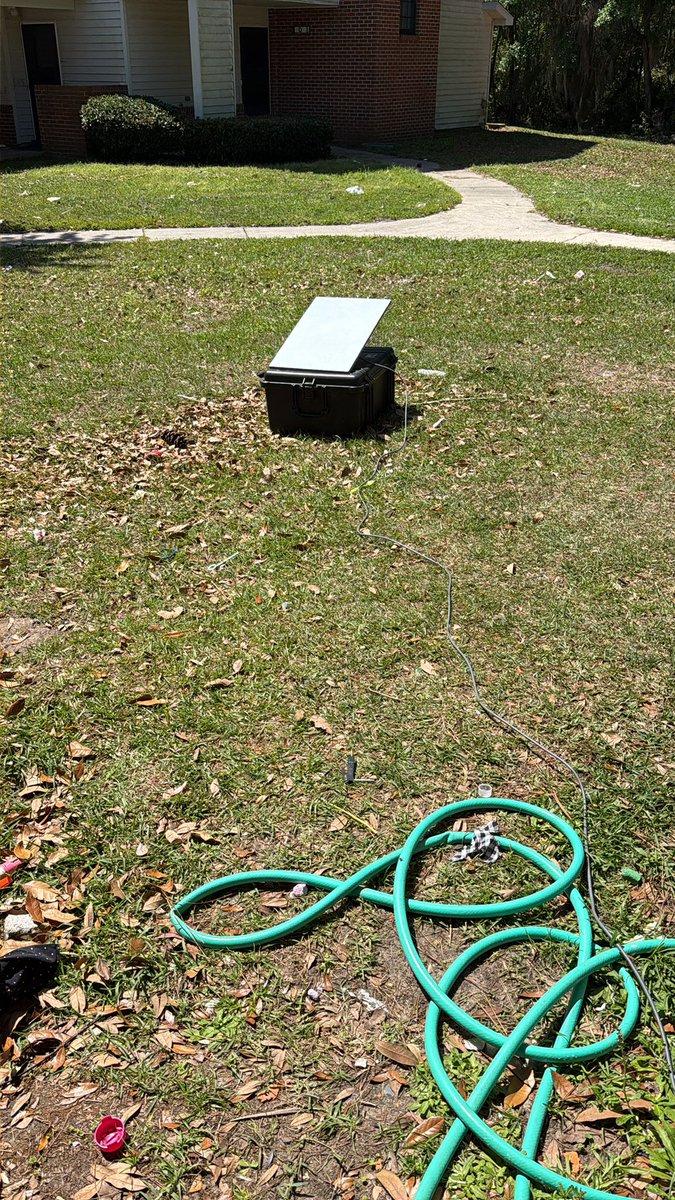 Meme Lord tweet media