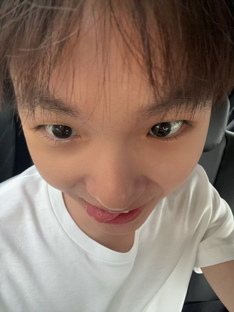 𐙚⋆°. ˡᵉᵒ ⋆✴︎˚🦋｡⋆ saw riize tweet media