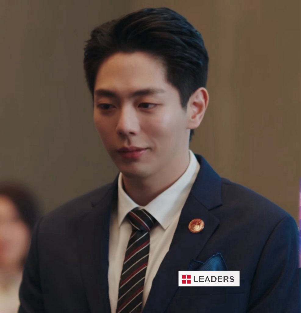 หมวดย้อย 🎀 tweet media