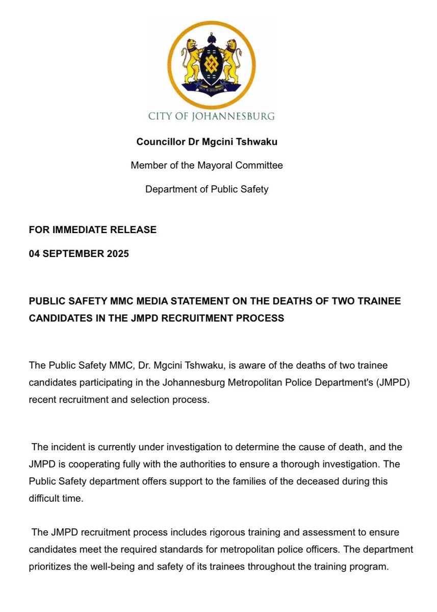 Anoosha ᥫ᭡💕 tweet media