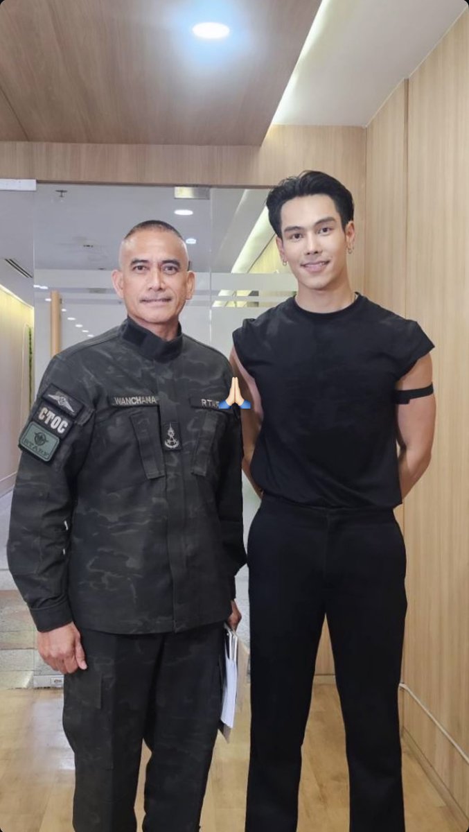 เธอคือความรักในความฝัน จะคอยมองตรงนี้อยู่ไกลๆ tweet media