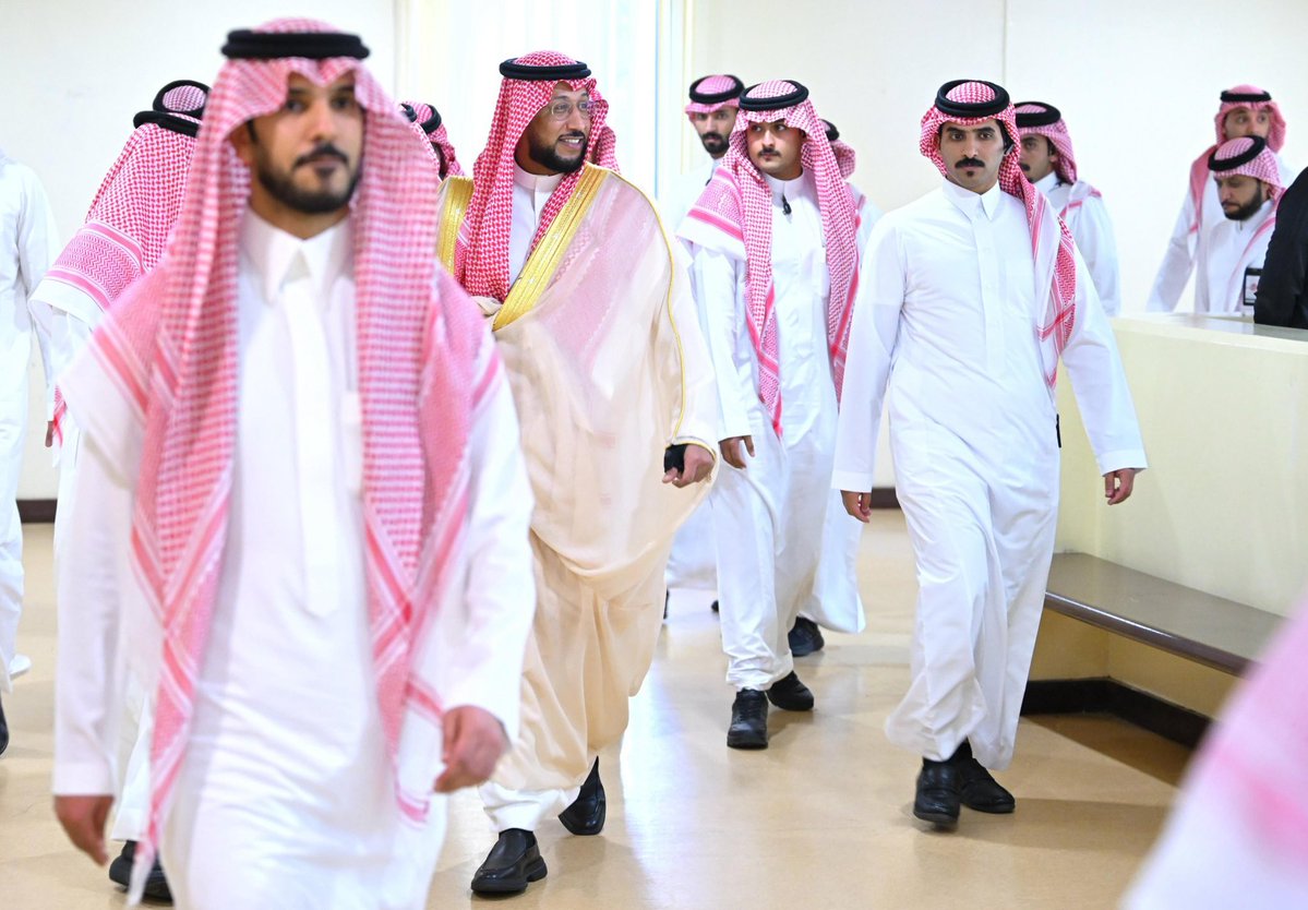 محبو الأمير خالد بن سطام بن سعود بن عبدالعزيز tweet media