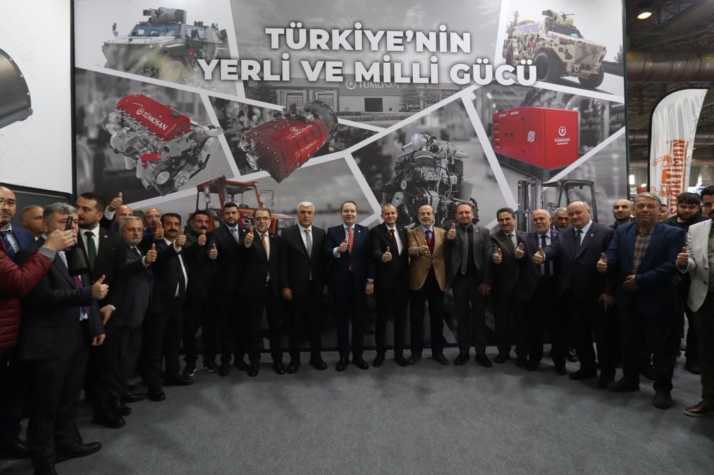 Bugün ziyaret ettiğimiz Konya Tarım Fuarı’nda ilk olarak merhum Erbakan Hocamızın kurucusu olduğu TÜMOSAN’ın standına uğradık.