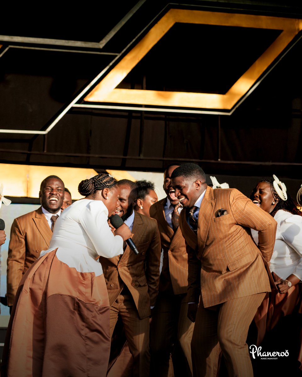 ManifestUganda's tweet image. Glory to the LAMB of God, worthy Aladewura (The One with the GOLDEN crown) Glory!

bit.ly/Phaneroo577

#Praise 
#Phaneroo | #LiveNow