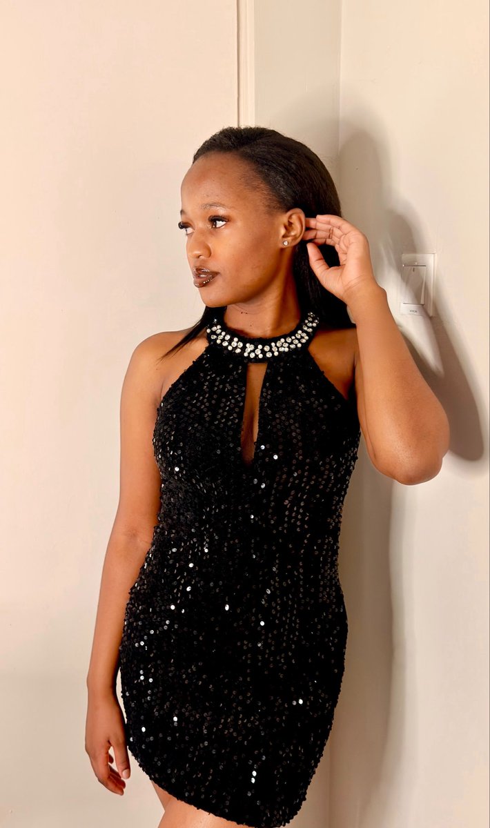 Lady Aika tweet media