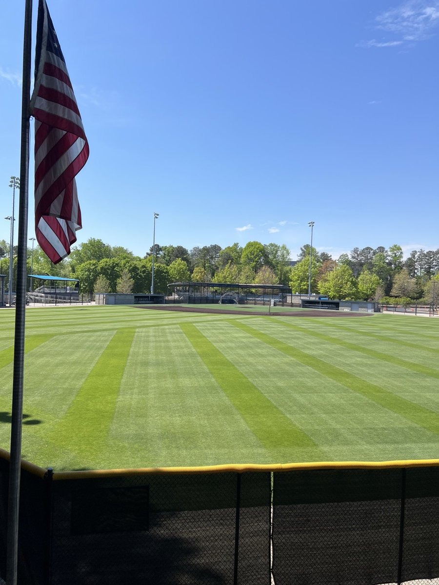 dprince_05's tweet photo. Trying our best to imitate #themasters this week. @HarrellsLLC @wc_paints @PaceKnights https://t.co/ZekRjPxCo3