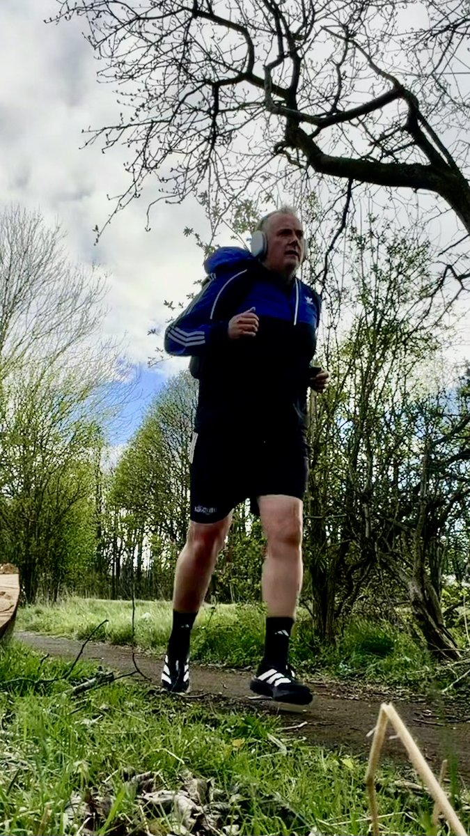 Day 99 of 365 half marathons is close to an end. Closing in on 1300 miles for the year. It’s all in aid of St. Benedict’s Hospice. justgiving.com/page/rungeordi…