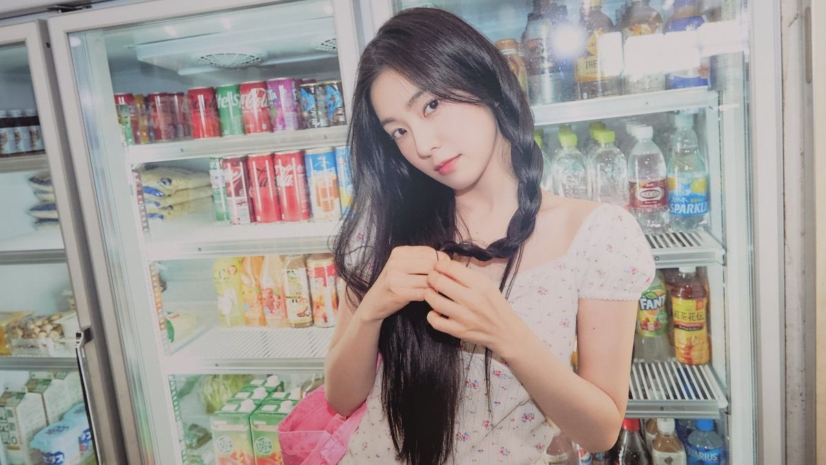 diana – open | @ aft dm tweet media