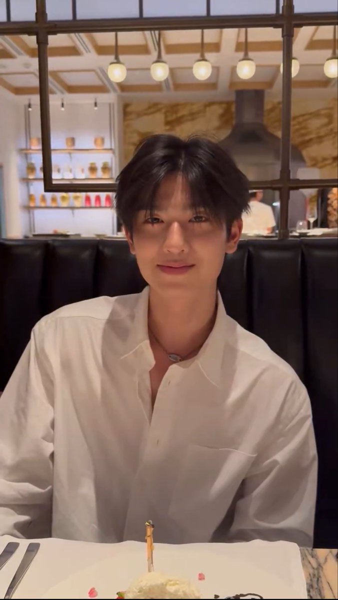 dumboosunday's tweet image. จังหวะนี้ไม่ไหวแล้วฮือ รอยยิ้มนี้ที่คนหลังกล้องได้อะ น่ารักกันมากๆเลย ㅠㅠ

#thomaskong #โทมัสก้อง