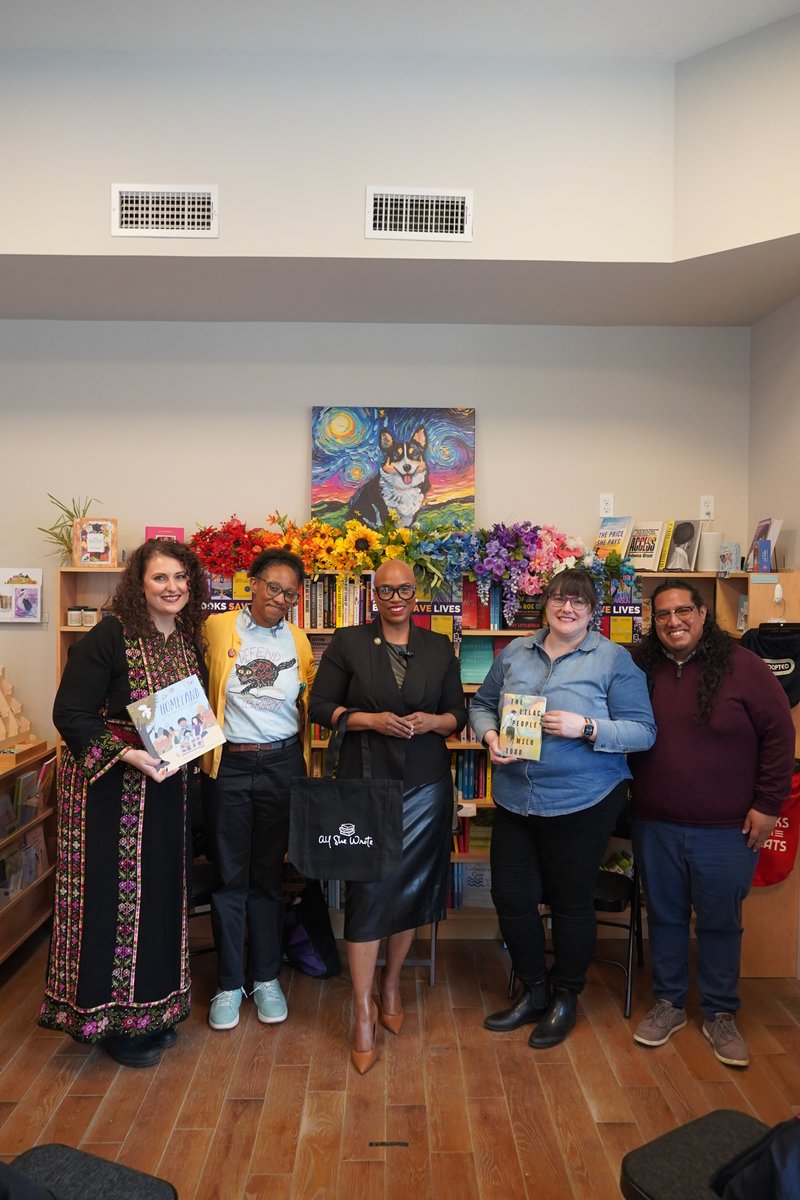 Congresswoman Ayanna Pressley tweet media