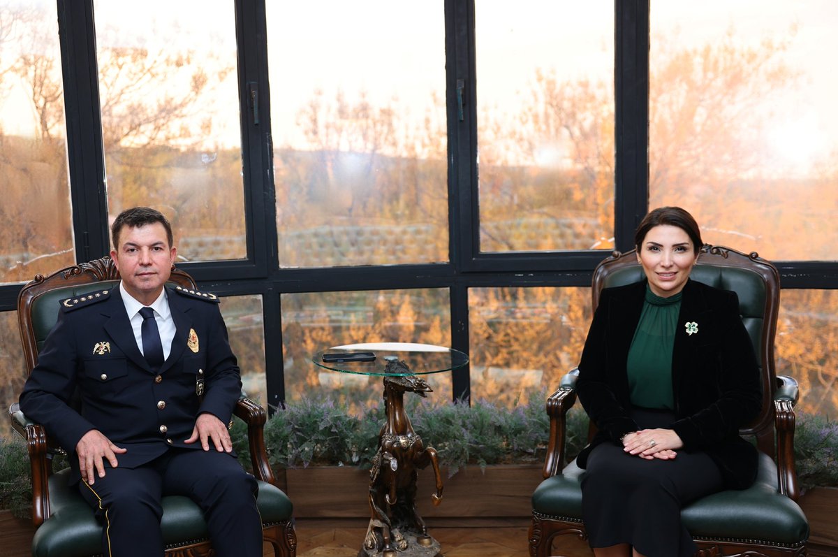 Meral AY 🇹🇷 tweet media