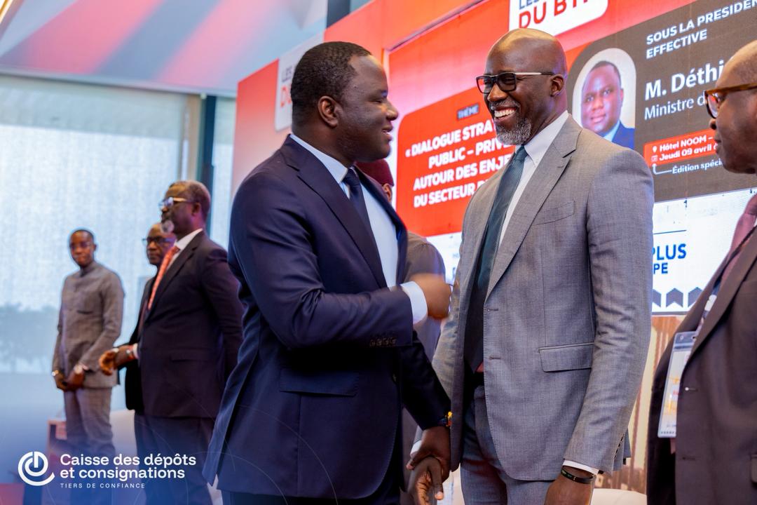 cdcsenegal's tweet image. Le Directeur général de la CDC a pris part ce matin à une table ronde de haut niveau consacrée au secteur du BTP, présidée par le ministre des Infrastructures, M.Déthié Fall. 

#CDC #BTP #Infrastructure #senegal #Senegal2050