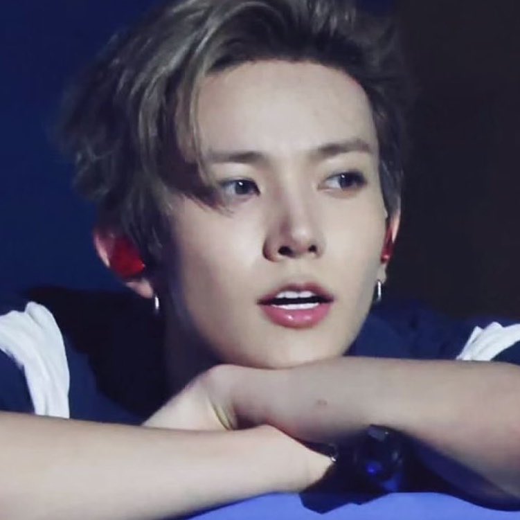 tori sevEN tweet media